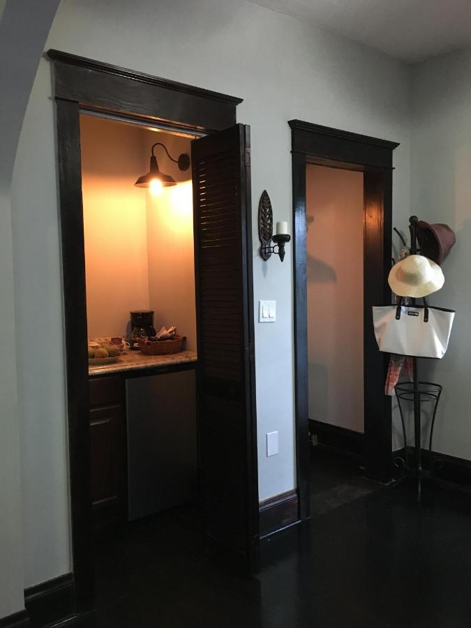 Heavenly Suite In Little Havana Free Parking マイアミ エクステリア 写真